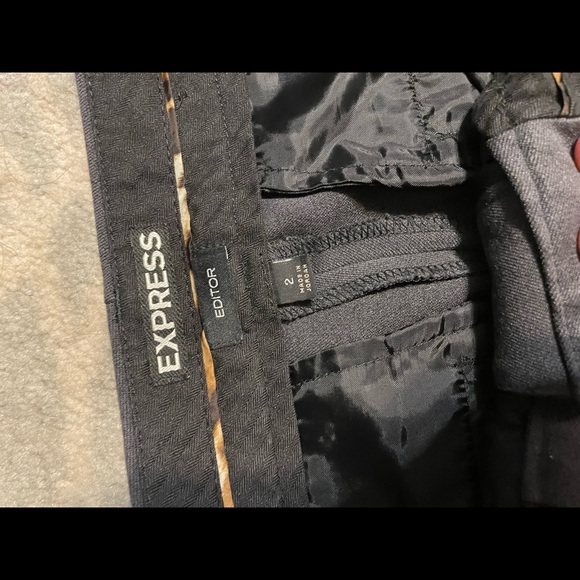 Express Size 2 Editor Pants - Picture 2 of 2
